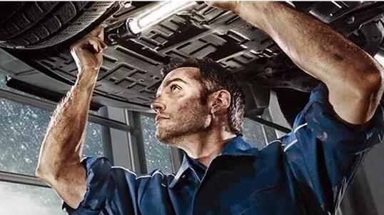 開車省油技巧！教你用最少的油跑最遠的路