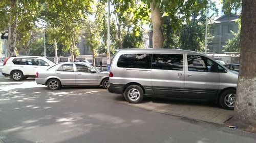 違章停車被拖壞，就該自認(rèn)倒霉？告訴車主如何獲得賠償