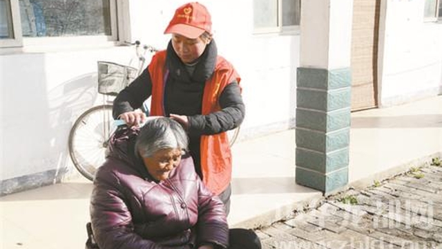 大王莊鄉(xiāng)敬老院開展“傳承雷鋒精神、弘揚(yáng)時(shí)代新風(fēng)”活動(dòng)